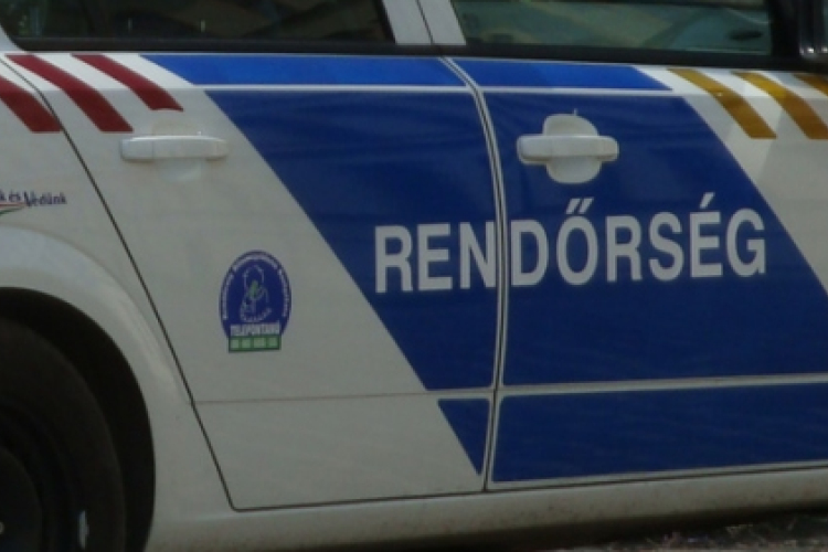 Halálos baleset miatt lezárták a 4-es főutat