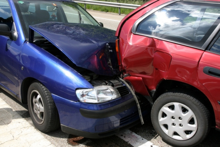 Öt év alatt átlagosan 70 százalékkal drágult a járművek kötelező biztosítása 