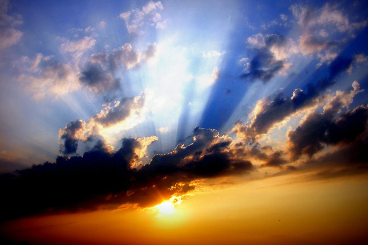 Kissé mérséklődik a meleg a hétvégén